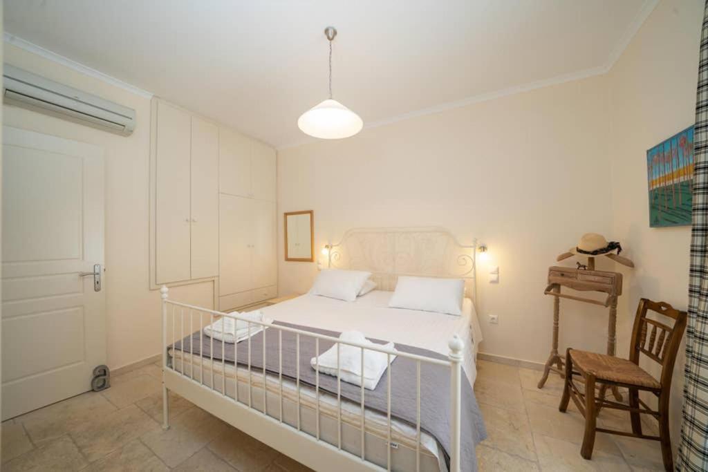 Paradise House Apart2, 5Min Walking Distance To Fiskardo Center Exterior photo